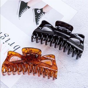 Two Large Hair Claws